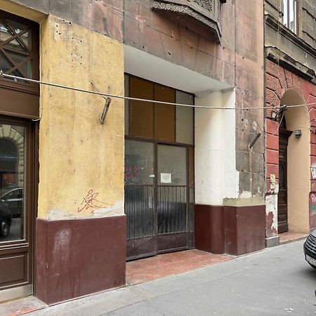 Luxury Royal Central Apartment By Prestige Homes Budapeste Exterior foto