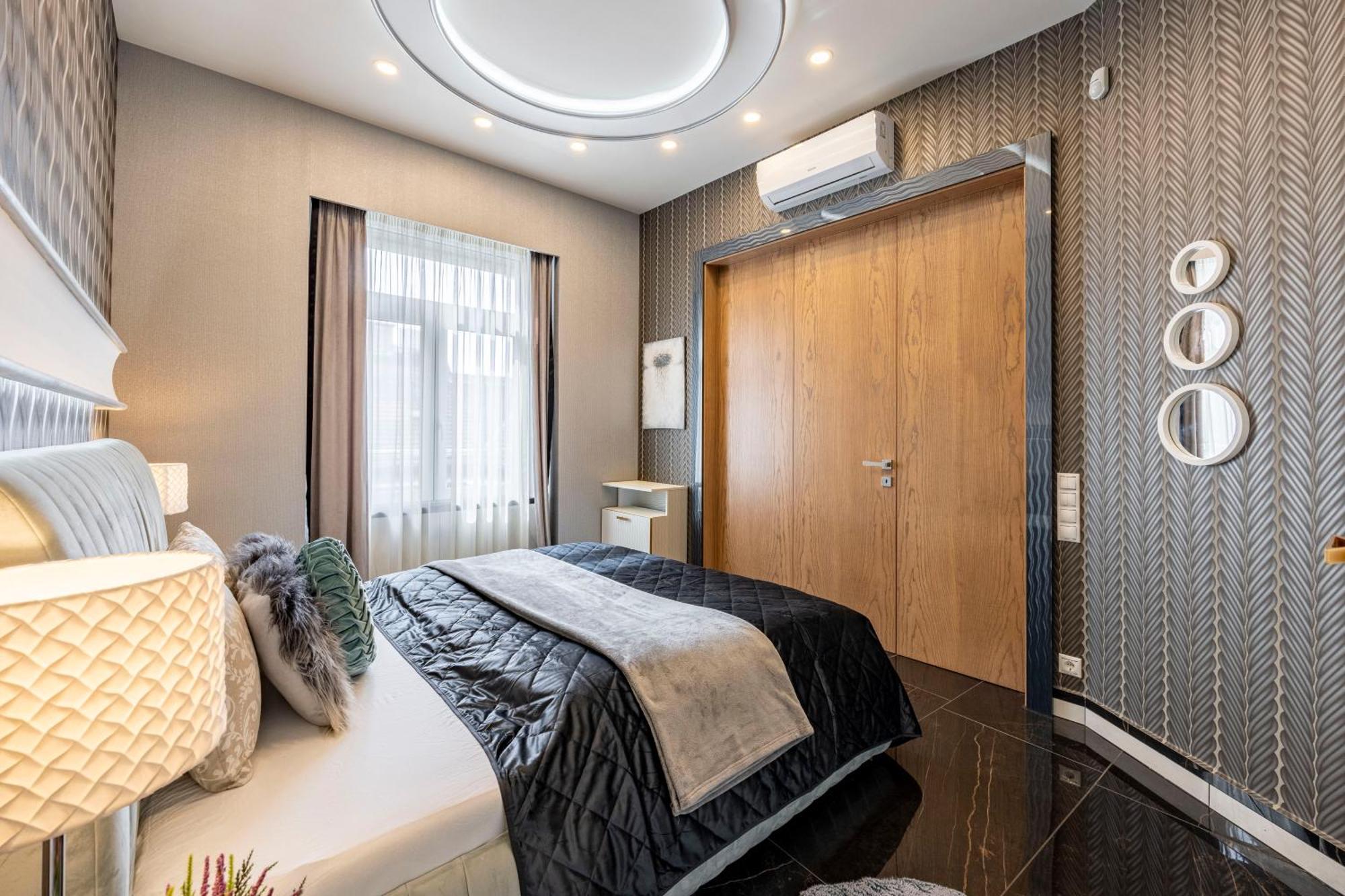 Luxury Royal Central Apartment By Prestige Homes Budapeste Exterior foto